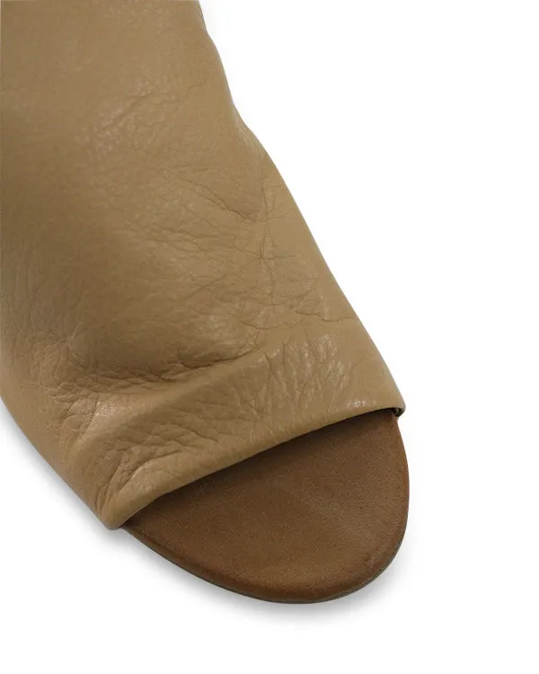 BUENO JOEY WEDGES