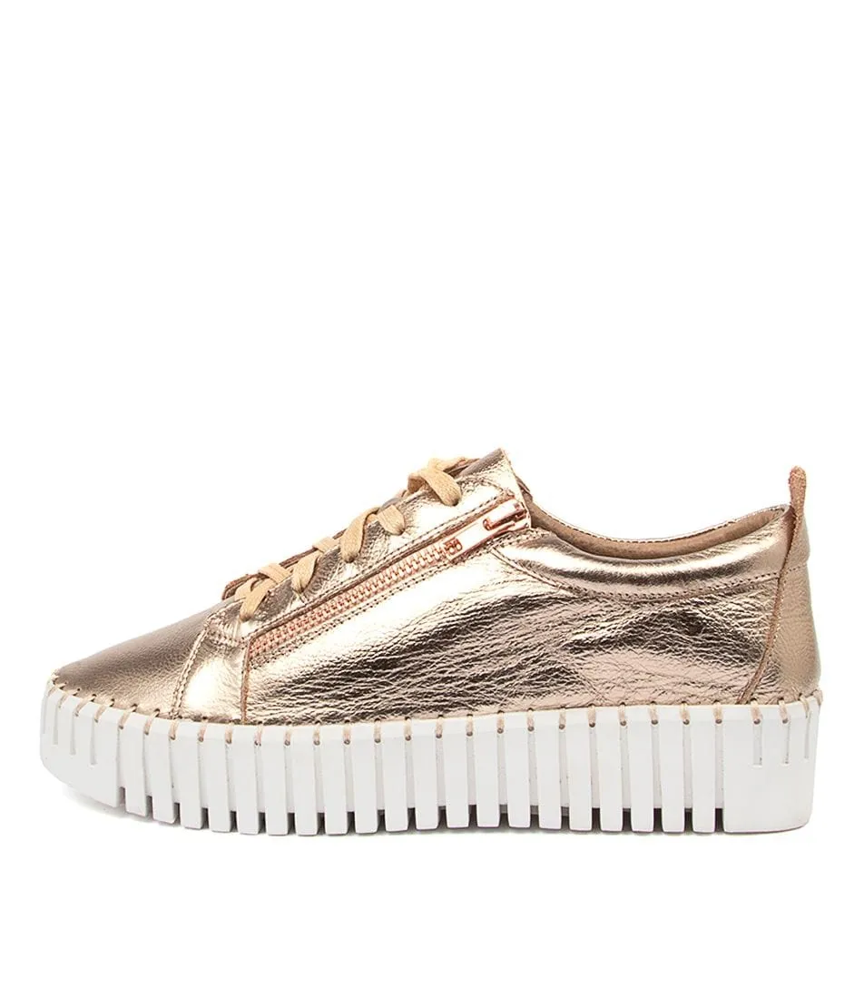 BUMP ZIP SNEAKER