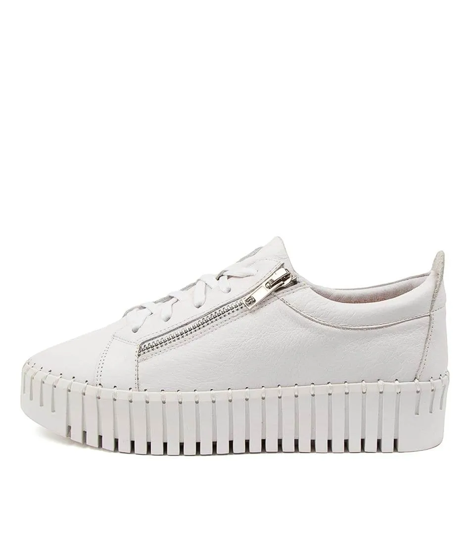 BUMP ZIP SNEAKER