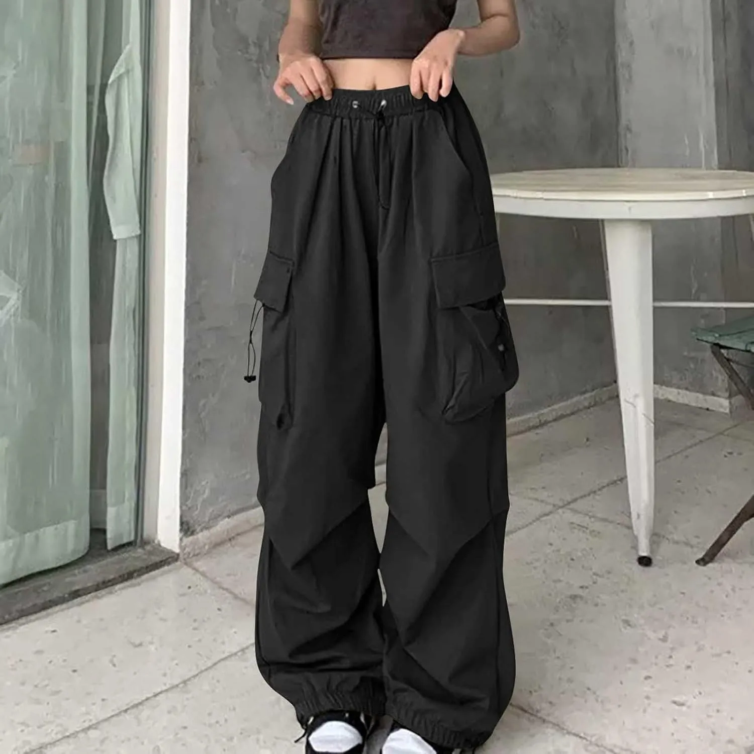 Uillui Womens High Waist Baggy Cargo Pants Loose Fit Straight Wide Leg Y2K Teen Girls Fashion Parachute Pants Trendy Joggers