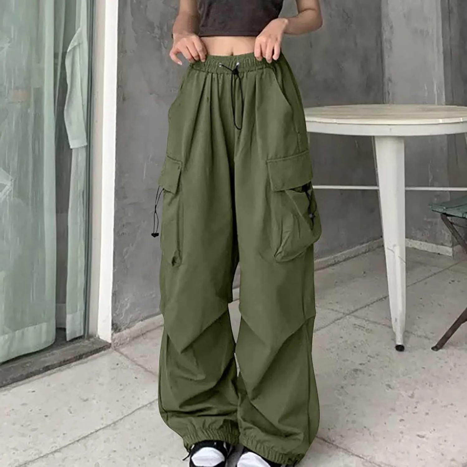 Uillui Womens High Waist Baggy Cargo Pants Loose Fit Straight Wide Leg Y2K Teen Girls Fashion Parachute Pants Trendy Joggers